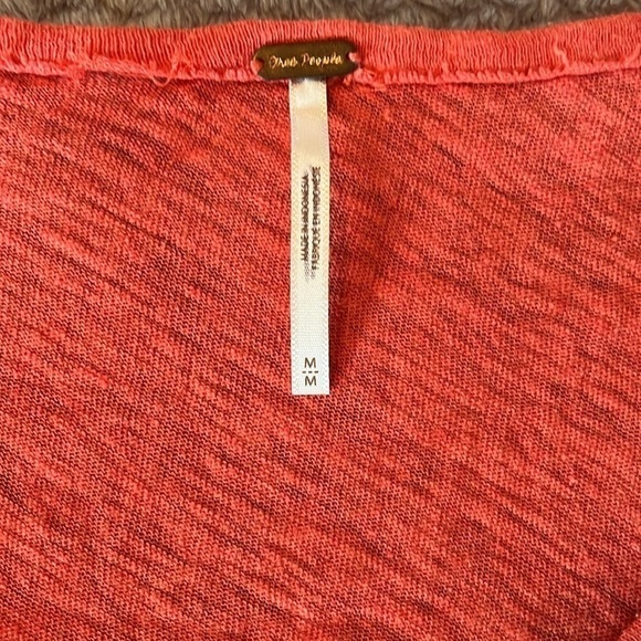 NWOT Free People Orange Short Sleeved Tee With Cole Shoulder And Ties - Picture 2 of 6